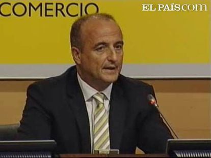 El ministro de Industria, Miguel Sebastián, ha confirmado este jueves el cierre de la central nuclear de Santa María de Garoña para 2013, una decisión que ha calificado de "meditada pero que no ha sido fácil de tomar".