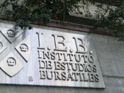 Sede del Instituto de Estudios Burs&aacute;tiles.