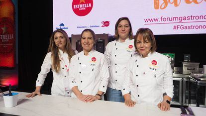 Lucia Freitas, Ada Parellada, María José Martínez y María José San Román.