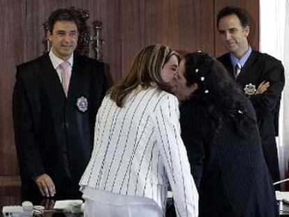 la primera boda que se celebra en España entre dos mujeres.