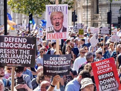 Manifestación contra el cierre del Parlamento este sábado en Londres.