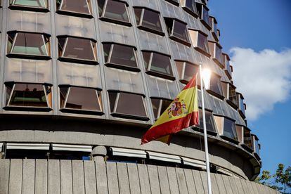 Edificio del Tribunal Constitucional, en Madrid este viernes.