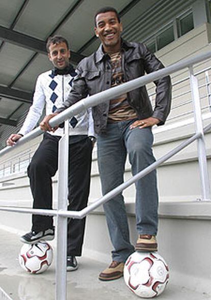 Fran y Mauro Silva, en las instalaciones de la ciudad deportiva de Abegondo.
