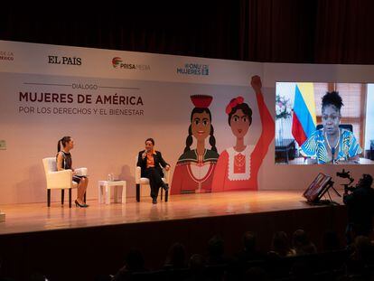 Claudia Sheinbaum, Pepa Bueno y Francia Márquez, durante el diálogo 'Mujeres de América por los derechos y el bienestar', el 31 de mayo en Ciudad de México.