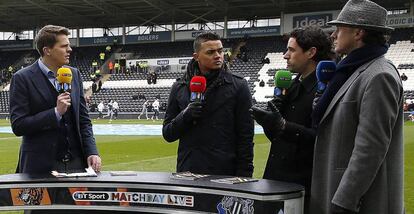 Comentaristas de fútbol de BT Sport, en un Hull City-Newcastle.