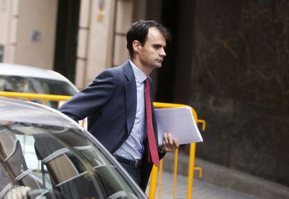 El juez Pablo Ruz, en las inmediaciones de la Audiencia Nacional. 