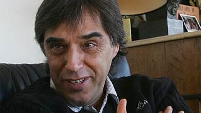 El director Agustín Díaz Yanes.