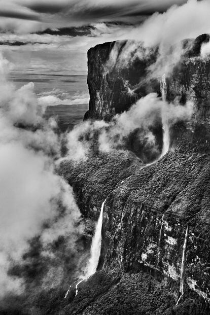 Monte Roraima, en la frontera entre Brasil y Guyana. Parque nacional del Monte Roraima. Tierra indígena Raposa Serra do Sol, Estado de Roraima, 2018.