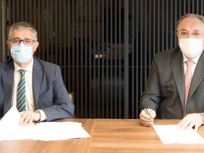 Firma del acuerdo entre Naturgy y Sidenor.