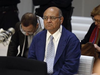 El expresidente de la CEOE Gerardo Díaz Ferrán (c), en la Audiencia Nacional. EFE/Archivo