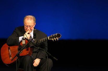 João Gilberto en 2008 en un concierto en Río de Janeiro. 