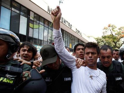 Leopoldo López en una protesta.