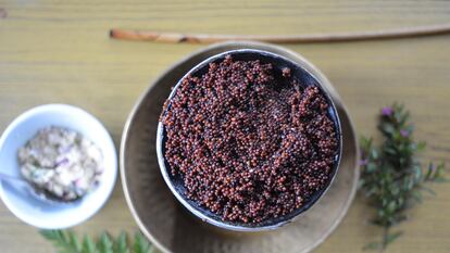 Además de en Nepal, la 'tongba' también se encuentra en otras zonas de la cordillera del Himalaya como Bután, el Tíbet o la limítrofe región india de Sikkim.