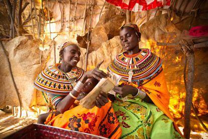 Mujeres participantes en un proyecto que les permite crear pequeños negocios en el norte de Kenia.