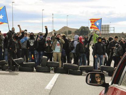 Los CDR cortaron la A-2 en Alcarràs (Lleida) el pasado 27 de marzo.