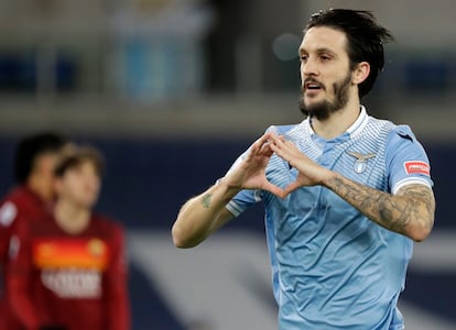 Luis Alberto celebra su segundo gol contra la Roma este viernes.