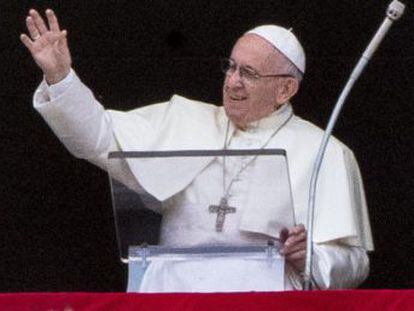 Francisco pide a los católicos cambiar la cultura para prevenir abusos y encubrimientos