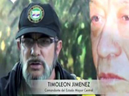 El jefe máximo de la guerrilla, Timochenko, en un vídeo difundido por la web de las FARC.
