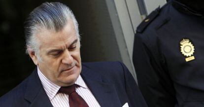 Luis Bárcenas, tras una comparecencia ante el juez.
