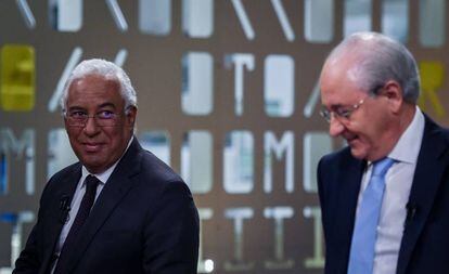 Desde la izquierda, el socialista António Costa y el líder del PSD, Rui Rio, en un debate preelectoral.