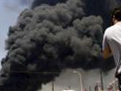 Incendio en la refinería de Cepsa en Huelva