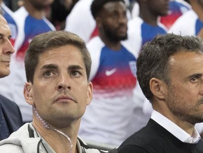 Robert Moreno y Luis Enrique, en un partido de la selección española. En vídeo, un extracto de la rueda de prensa de Luis Rubiales.