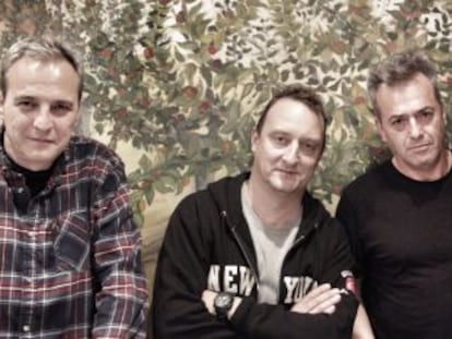 Integrantes de Hombres G, en el restaurante Sagaretxe.