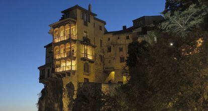 Las casas colgadas donde se ubican el museo.