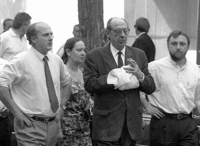 El magistrado Jim&eacute;nez-Alfaro, tras sufrir el atentado en junio de 1996.