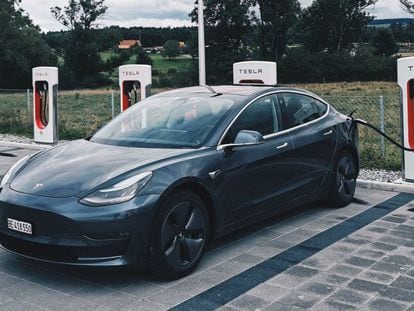 Las baterías de Tesla podrán durar 16 años y aguantar dos millones de kilómetros