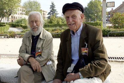 Brigadistas participantes en el congreso 'Las Brigadas Internacionales: 70 años de memoria histórica'