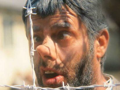 Jerry Lewis, en un fotograma en el campo de concentraci&oacute;n de &#039;The Day The Clown Cried&#039;.