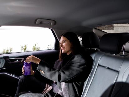 Según un estudio reciente, casi la totalidad de los trabajadores españoles apreciaría que su empresa les proporcionara una oferta de movilidad. 'Cabify para empresas' ofrece a las compañías una amplia variedad de soluciones.
