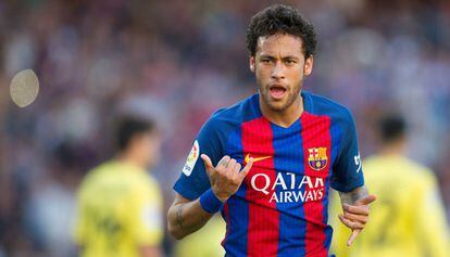 Neymar celebra un gol en el darrer partit contra el Vila-real.
