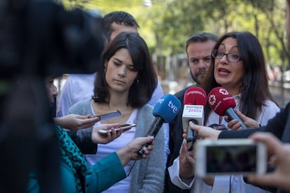 Isabel Serra (Podemos) y Sol Sánchez (IU) presentan la alianza de los dos