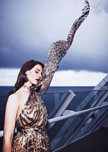 Lana del Rey. S Moda 32 / 28 de abril de 2012