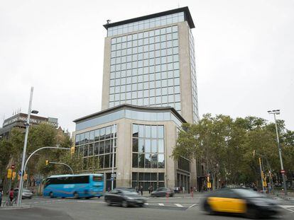 L'edifici de el Deutsche Bank en el centre de Barcelona.