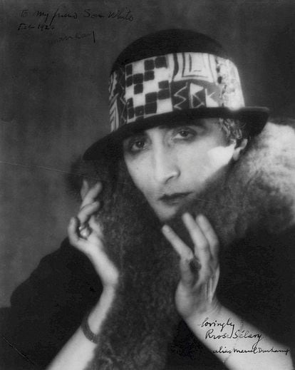  'Marcel Duchamp como Rrose Sélavy' (1920/1921), por Man Ray.