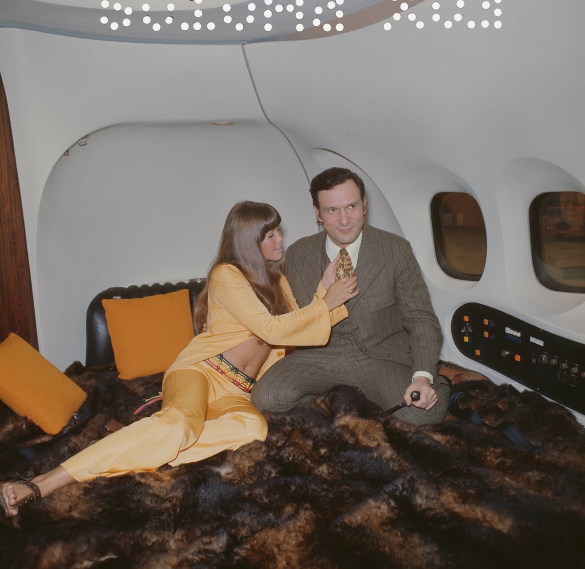 Sedantes para aguantar tantas orgías y sexo animal en la mansión Playboy: un documental relata los abusos de Hugh Hefner | ICON | EL PAÍS