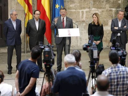 El presidente de la Generalitat, Ximo Puig, durante la presentación de un informe del IVIE.