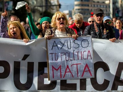 Manifestación en defensa de la sanidad pública el domingo, en Madrid.