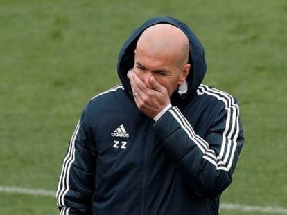 El entrenador del Madrid rechaza hablar del futuro antes de recibir al Athletic y afirma que el equipo debería mejorar antes de terminar la temporada