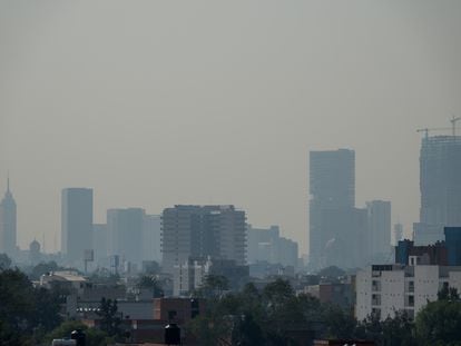 El cielo de Ciudad de México,  el 4 de mayo de 2022.