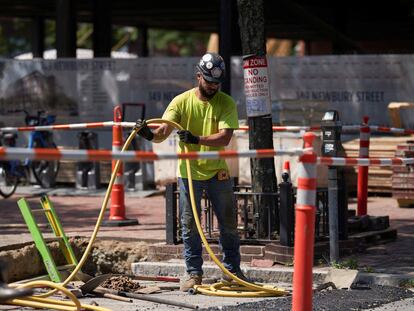 Un trabajador de la construcción en Boston, en una imagen de archivo.