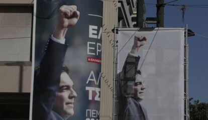 Cartells electorals d'Alexis Tsipras, líder de Syriza, partit que lidera els sondejos a Grècia.