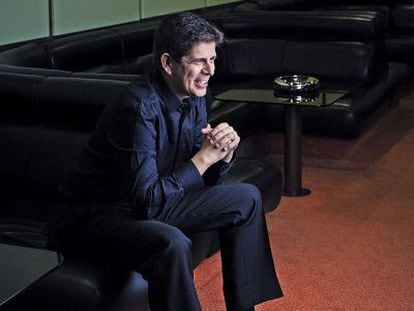 Javier Perianes posa para ICON en la Fundación Juan March, donde horas después daría un concierto con la violista Tabea Zimmerman.
