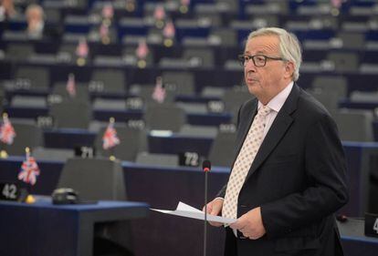 El presidente de la CE, Jean-Claude Juncker,  en el Parlamento Europeo en Estrasburgo, el pasado 24 de octubre. EFE/ Patrick Seeger