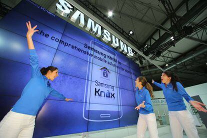 Presentación de Samsung Knox, con la que la compañía de telefonía da soluciones de fiabilidad. 