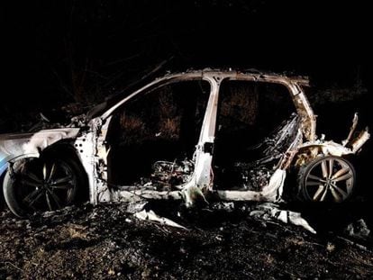 El Audi Q-7, localizado quemado en el municipio madrile&ntilde;o de Arganda del Rey. 