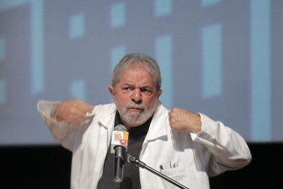 Lula anuncia que vuelve al primer plano pol&iacute;tico